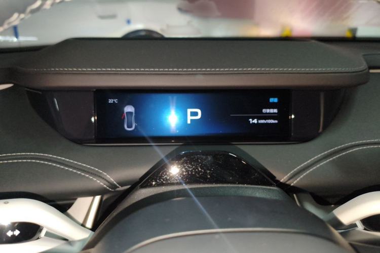 Used Xiaomi Auto SU7 2024 Four-Wheel Drive Ultra-Long Range Advanced Intelligent Driving Max Edition Instrument Cluster