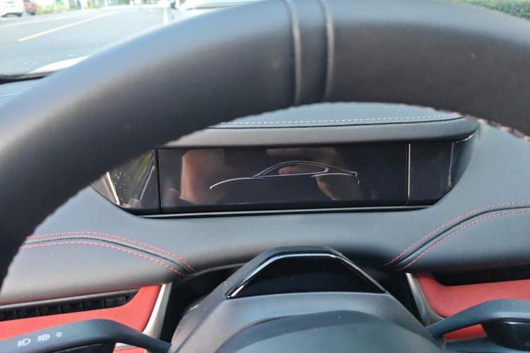 Used Xiaomi Auto SU7 2024 Rear-Drive Long-Range Intelligent Driving Version Instrument Cluster