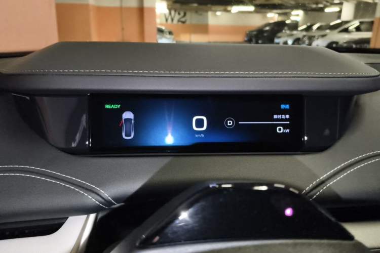 Used Xiaomi Auto SU7 2024 Four-Wheel Drive Ultra-Long Range Advanced Intelligent Driving Max Edition Instrument Cluster