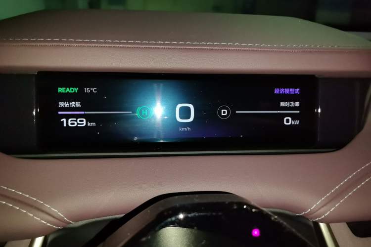 Used Xiaomi Auto SU7 2024 Rear-Drive Long-Range Intelligent Driving Version Instrument Cluster