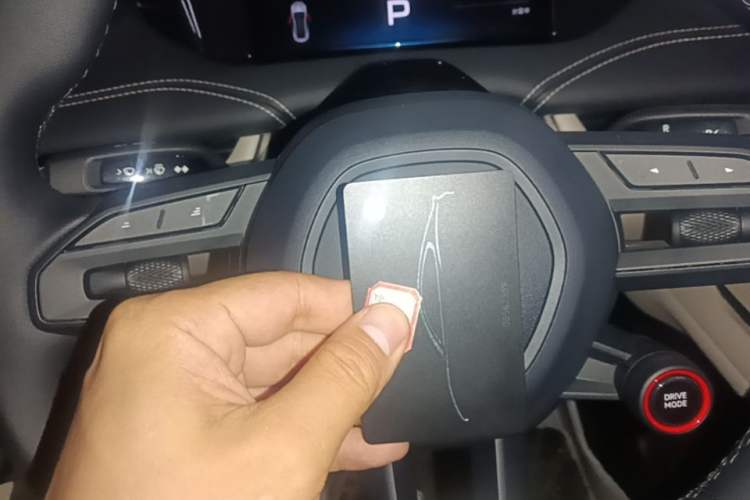 Used Xiaomi Auto SU7 2024 Rear-Drive Long-Range Intelligent Driving Version Interior 1