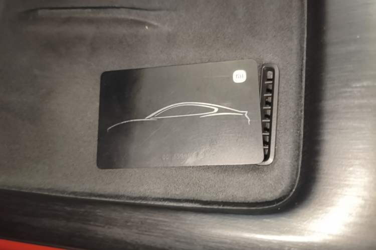 Used Xiaomi Auto SU7 2024 Rear-Drive Long-Range Intelligent Driving Version Interior 1