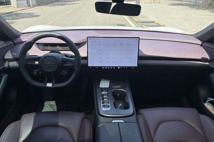 Used Xiaomi Auto SU7 2024 Rear-Drive Ultra-Long Range Advanced Pro-Level Intelligent Driving Version Interior 3