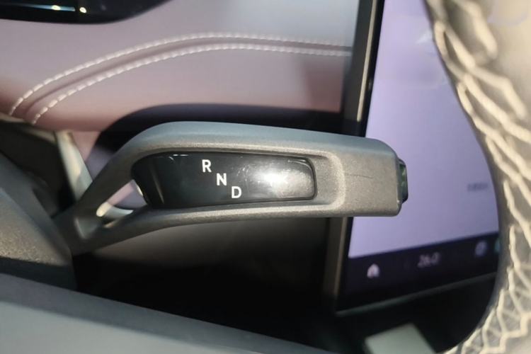 Used Xiaomi Auto SU7 2024 Rear-Drive Ultra-Long Range Advanced Pro-Level Intelligent Driving Version Interior 8