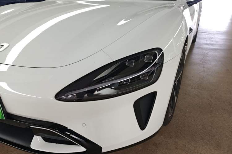 Used Xiaomi Auto SU7 2024 Four-Wheel Drive Ultra-Long Range Advanced Intelligent Driving Max Edition Left Front Headlight