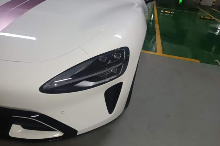 Used Xiaomi Auto SU7 2024 Rear-Drive Long-Range Intelligent Driving Version Left Front Headlight