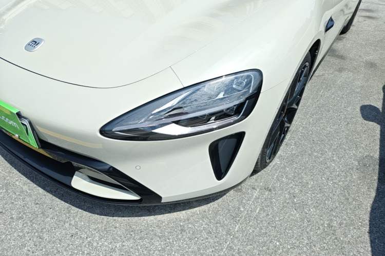 Used Xiaomi Auto SU7 2024 Four-Wheel Drive Ultra-Long Range Advanced Intelligent Driving Max Edition Left Front Headlight