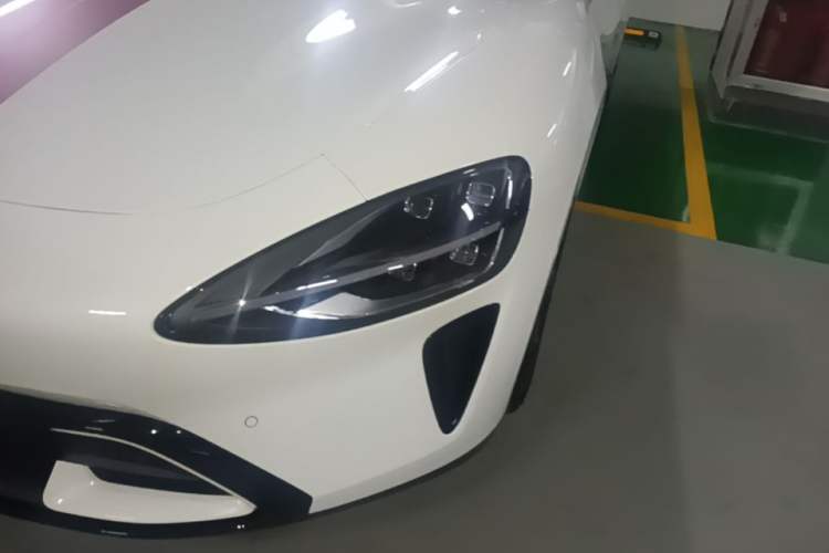 Used Xiaomi Auto SU7 2024 Rear-Drive Long-Range Intelligent Driving Version Left Front Headlight