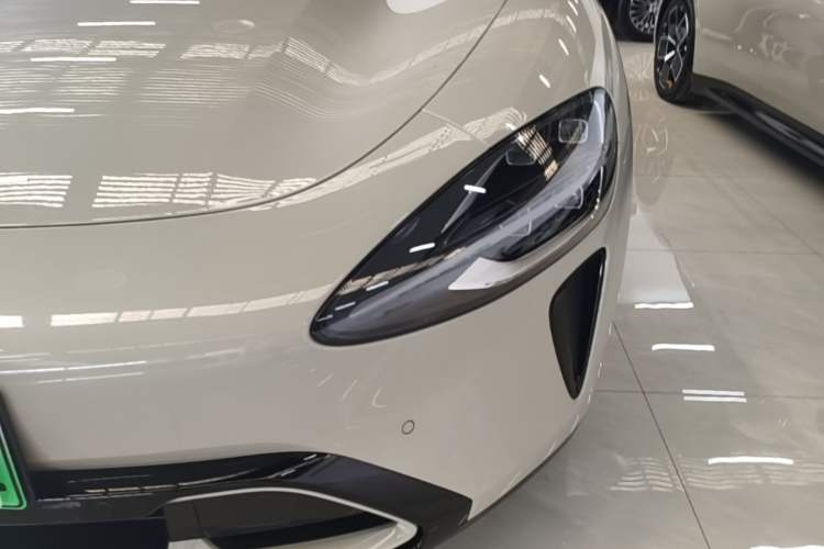 Used Xiaomi Auto SU7 2024 Rear-Drive Long-Range Intelligent Driving Version Left Front Headlight