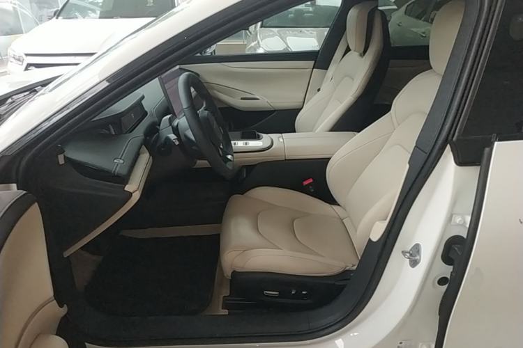 Used Xiaomi Auto SU7 2024 Rear-Drive Long-Range Intelligent Driving Version Left Front Seat