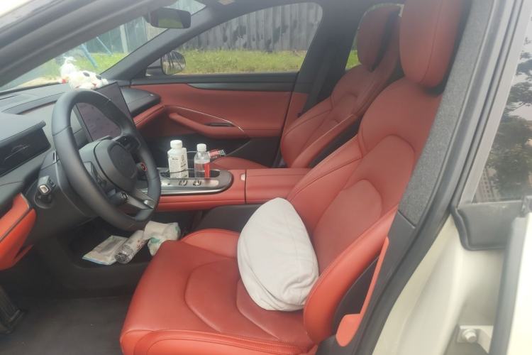 Used Xiaomi Auto SU7 2024 Rear-Drive Long-Range Intelligent Driving Version Left Front Seat