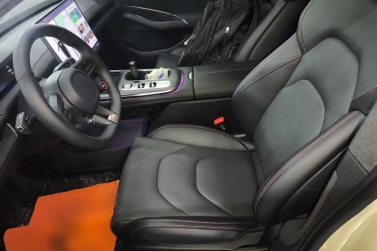 Used Xiaomi Auto SU7 2024 Rear-Drive Long-Range Intelligent Driving Version Left Front Seat