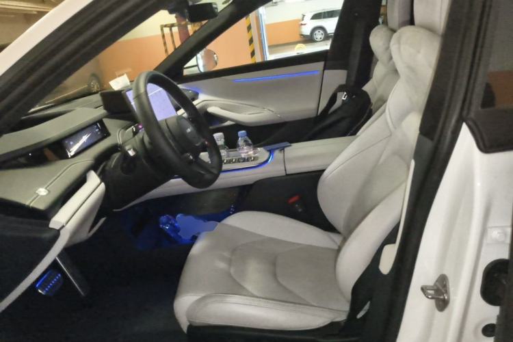 Used Xiaomi Auto SU7 2024 Four-Wheel Drive Ultra-Long Range Advanced Intelligent Driving Max Edition Left Front Seat