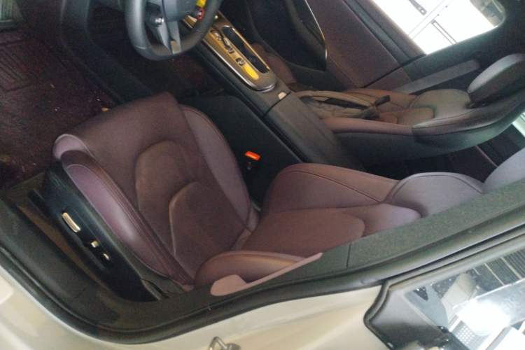 Used Xiaomi Auto SU7 2024 Rear-Drive Long-Range Intelligent Driving Version Left Front Seat