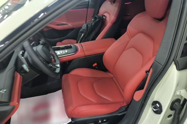 Used Xiaomi Auto SU7 2024 Rear-Drive Long-Range Intelligent Driving Version Left Front Seat