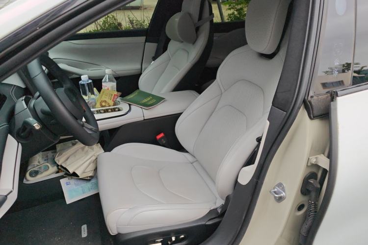 Used Xiaomi Auto SU7 2024 Four-Wheel Drive Ultra-Long Range Advanced Intelligent Driving Max Edition Left Front Seat
