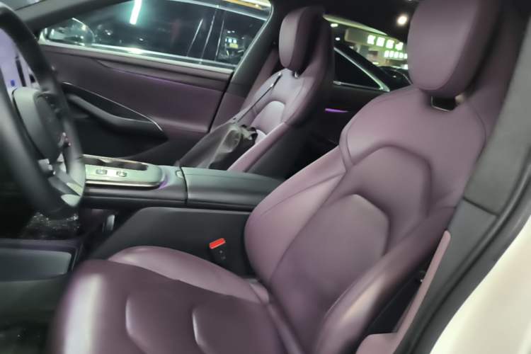 Used Xiaomi Auto SU7 2024 Rear-Drive Long-Range Intelligent Driving Version Left Front Seat