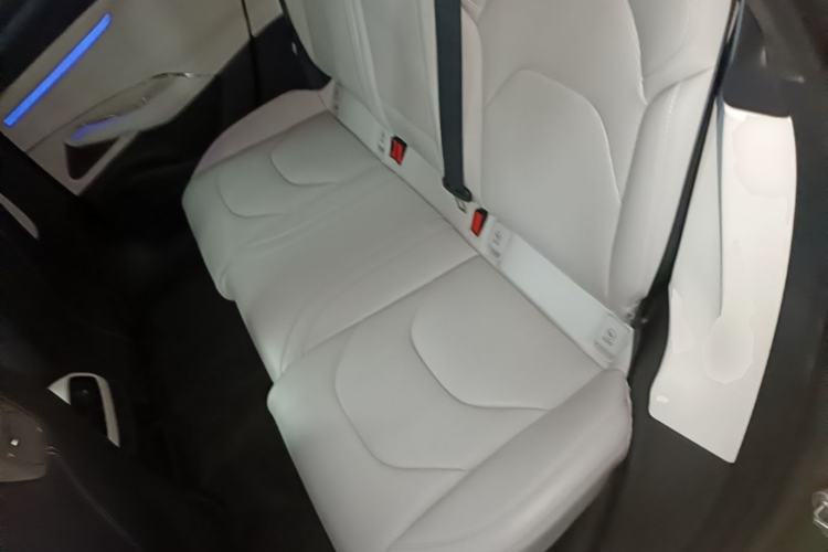 Used Xiaomi Auto SU7 2024 Four-Wheel Drive Ultra-Long Range Advanced Intelligent Driving Max Edition Left Rear Seat