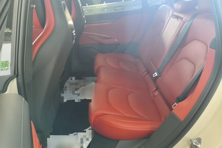 Used Xiaomi Auto SU7 2024 Rear-Drive Long-Range Intelligent Driving Version Left Rear Seat