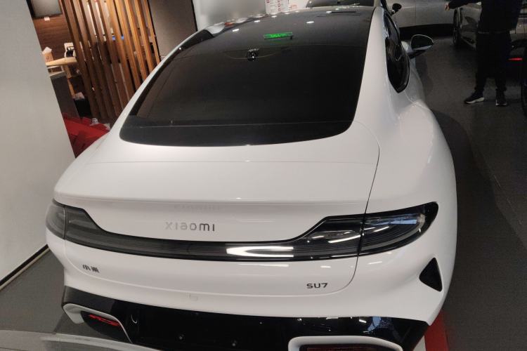 Used Xiaomi Auto SU7 2024 Rear-Drive Ultra-Long Range Advanced Pro-Level Intelligent Driving Version Rear