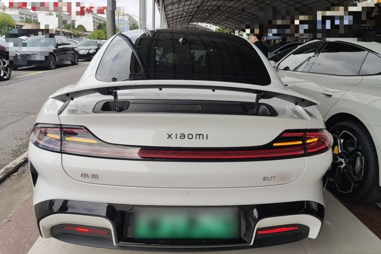 Used Xiaomi Auto SU7 2024 Four-Wheel Drive Ultra-Long Range Advanced Intelligent Driving Max Edition Rear