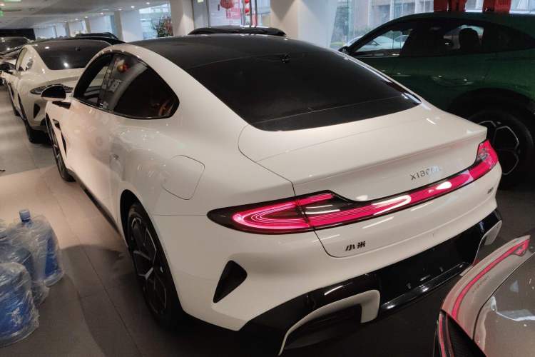 Used Xiaomi Auto SU7 2024 Rear-Drive Ultra-Long Range Advanced Pro-Level Intelligent Driving Version Rear Left 45 Deg