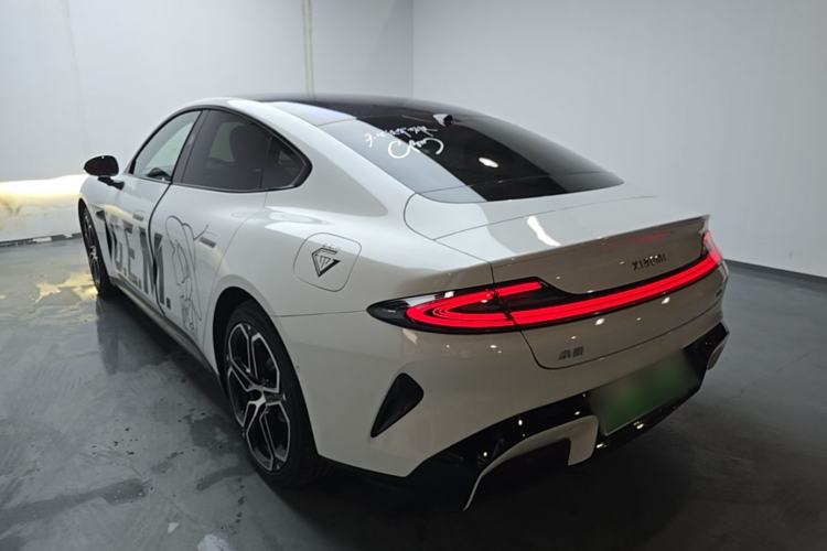 Used Xiaomi Auto SU7 2024 Rear-Drive Long-Range Intelligent Driving Version Rear Left 45 Deg