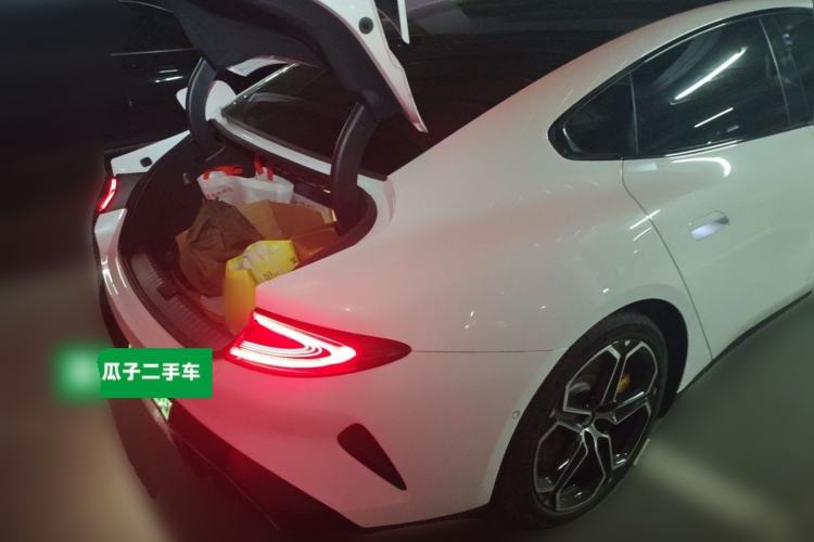 Used Xiaomi Auto SU7 2024 Four-Wheel Drive Ultra-Long Range Advanced Intelligent Driving Max Edition Rear Right 45 Deg