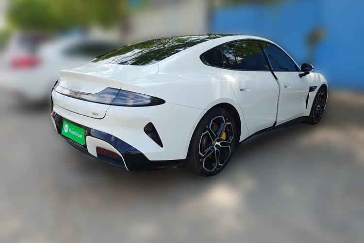 Used Xiaomi Auto SU7 2024 Rear-Drive Ultra-Long Range Advanced Pro-Level Intelligent Driving Version Rear Right 45 Deg