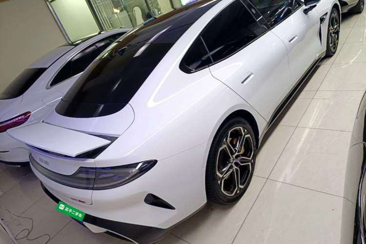 Used Xiaomi Auto SU7 2024 Four-Wheel Drive Ultra-Long Range Advanced Intelligent Driving Max Edition Rear Right 45 Deg