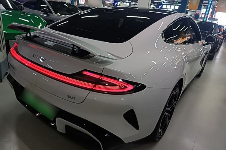 Used Xiaomi Auto SU7 2024 Rear-Drive Ultra-Long Range Advanced Pro-Level Intelligent Driving Version Rear Right 45 Deg