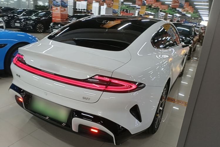 Used Xiaomi Auto SU7 2024 Rear-Drive Long-Range Intelligent Driving Version Rear Right 45 Deg