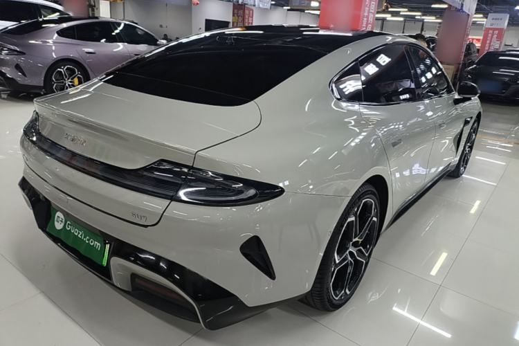 Used Xiaomi Auto SU7 2024 Rear-Drive Long-Range Intelligent Driving Version Rear Right 45 Deg