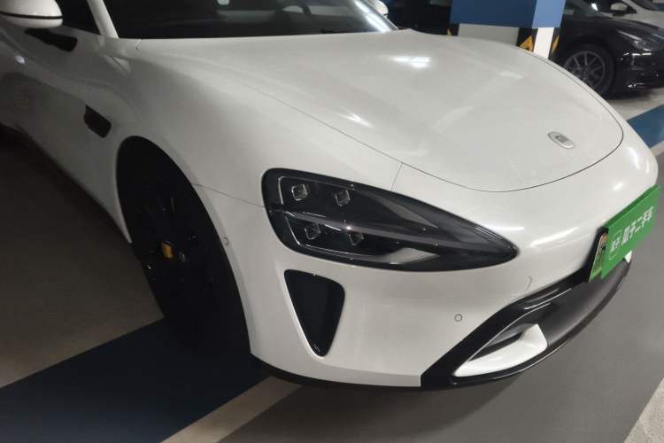 Used Xiaomi Auto SU7 2024 Four-Wheel Drive Ultra-Long Range Advanced Intelligent Driving Max Edition Right Front Headlight