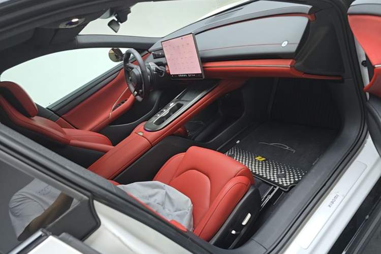 Used Xiaomi Auto SU7 2024 Rear-Drive Long-Range Intelligent Driving Version Right Front Seat