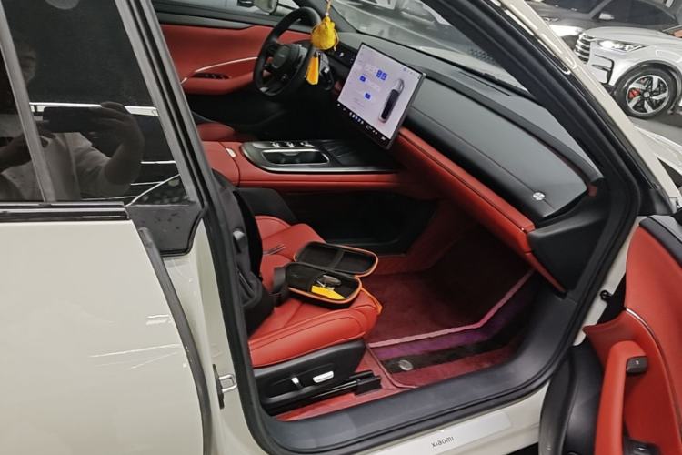 Used Xiaomi Auto SU7 2024 Rear-Drive Long-Range Intelligent Driving Version Right Front Seat