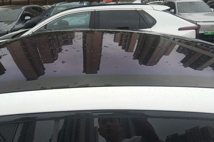 Used Xiaomi Auto SU7 2024 Four-Wheel Drive Ultra-Long Range Advanced Intelligent Driving Max Edition Roof