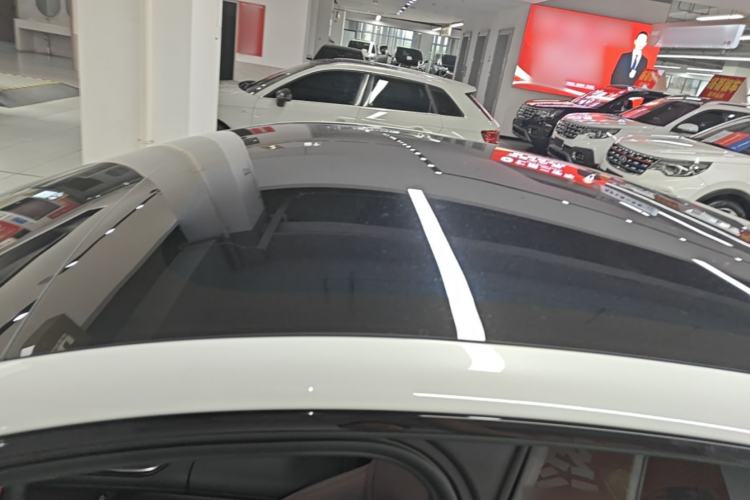 Used Xiaomi Auto SU7 2024 Rear-Drive Long-Range Intelligent Driving Version Roof