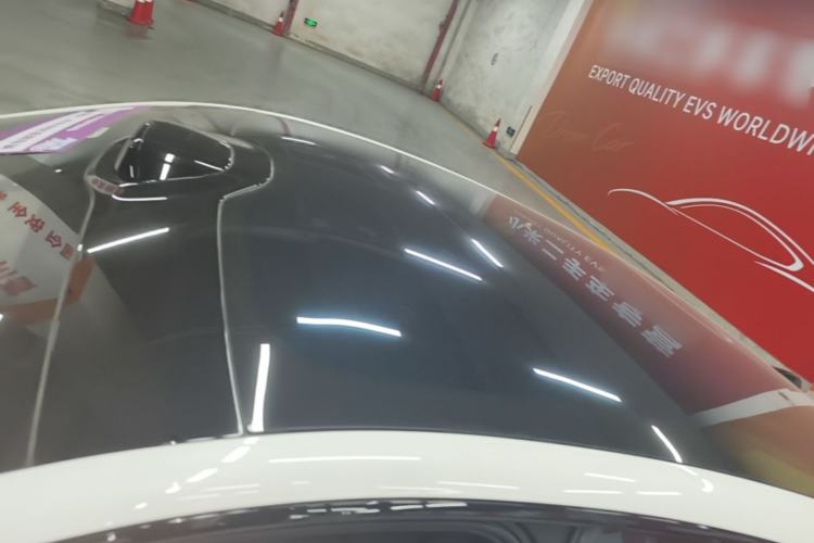 Used Xiaomi Auto SU7 2024 Rear-Drive Ultra-Long Range Advanced Pro-Level Intelligent Driving Version Roof