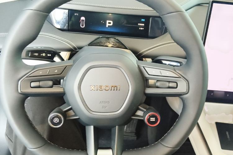Used Xiaomi Auto SU7 2024 Rear-Drive Long-Range Intelligent Driving Version Steering Wheel