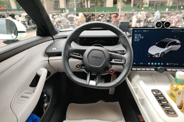 Used Xiaomi Auto SU7 2024 Four-Wheel Drive Ultra-Long Range Advanced Intelligent Driving Max Edition Steering Wheel