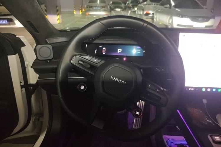 Used Xiaomi Auto SU7 2024 Four-Wheel Drive Ultra-Long Range Advanced Intelligent Driving Max Edition Steering Wheel