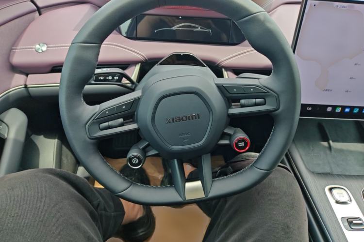 Used Xiaomi Auto SU7 2024 Rear-Drive Ultra-Long Range Advanced Pro-Level Intelligent Driving Version Steering Wheel