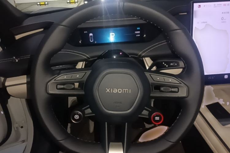 Used Xiaomi Auto SU7 2024 Rear-Drive Long-Range Intelligent Driving Version Steering Wheel