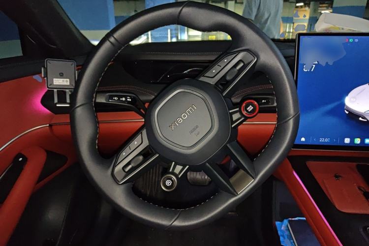Used Xiaomi Auto SU7 2024 Rear-Drive Long-Range Intelligent Driving Version Steering Wheel
