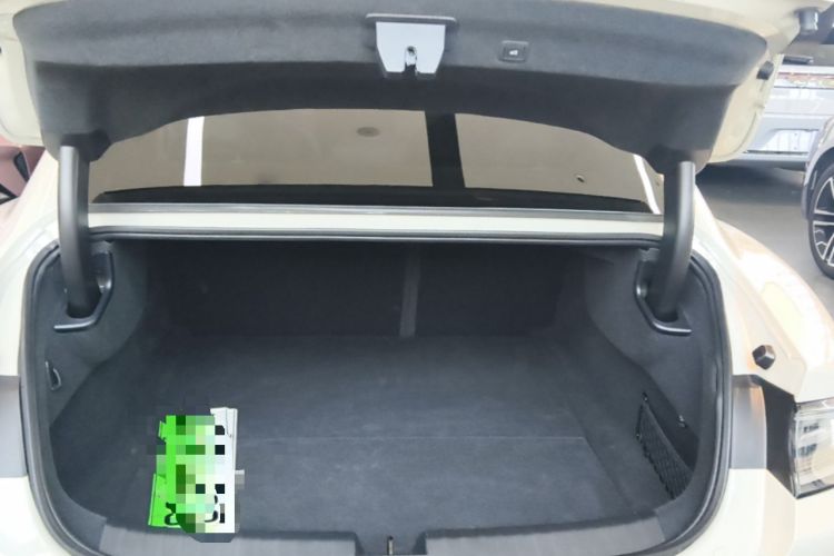 Used Xiaomi Auto SU7 2024 Rear-Drive Long-Range Intelligent Driving Version Trunk