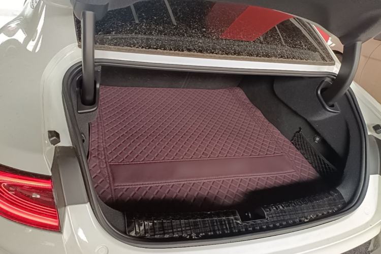 Used Xiaomi Auto SU7 2024 Rear-Drive Long-Range Intelligent Driving Version Trunk