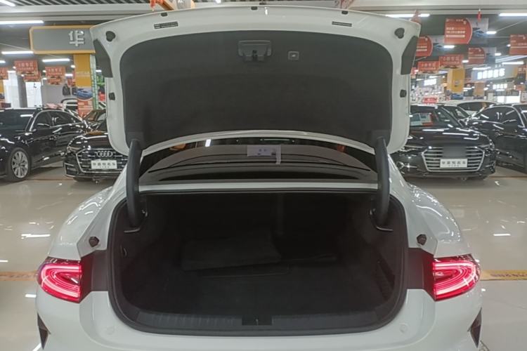 Used Xiaomi Auto SU7 2024 Rear-Drive Long-Range Intelligent Driving Version Trunk