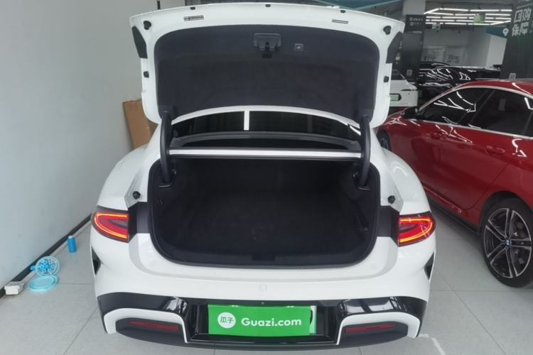 Used Xiaomi Auto SU7 2024 Rear-Drive Long-Range Intelligent Driving Version Trunk
