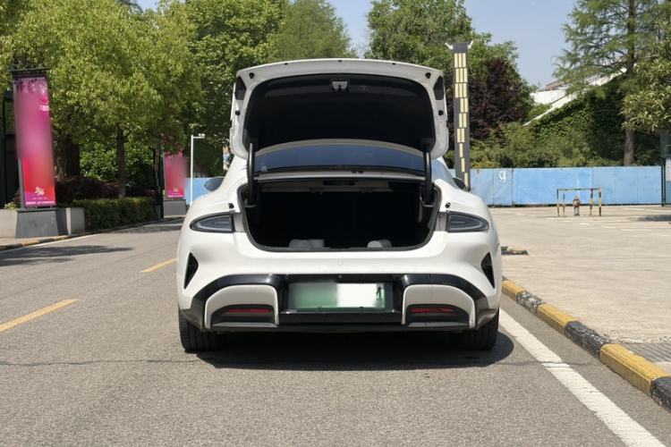 Used Xiaomi Auto SU7 2024 Rear-Drive Ultra-Long Range Advanced Pro-Level Intelligent Driving Version Trunk